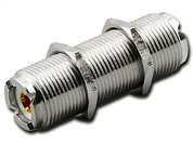 Переходник гнездо UHF - гнездо UHF на корпус (U-332)  Ni/Gold pin/Teflon